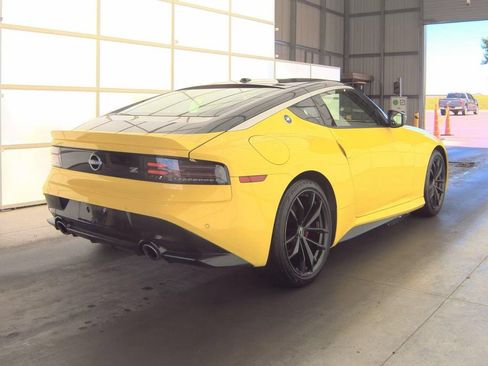 Used 2024 Nissan Z Performance w/ Floor Mat Package RWD image 9