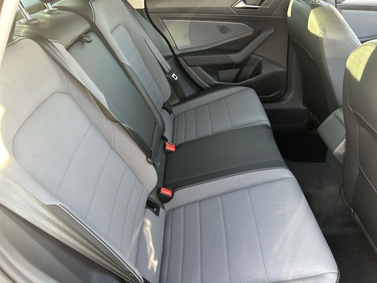 New 2027 Volkswagen Jetta SE FWD image 9