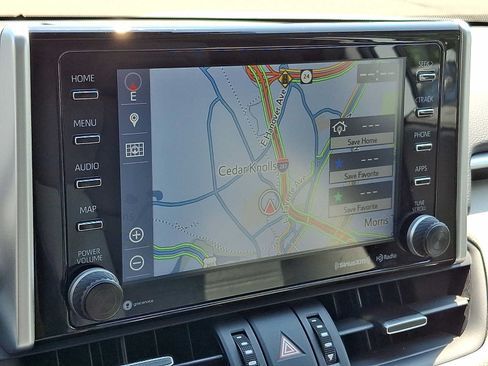 Used 2019 Toyota RAV4 Limited w/ Carpet Mat Package AWD/4WD image 15