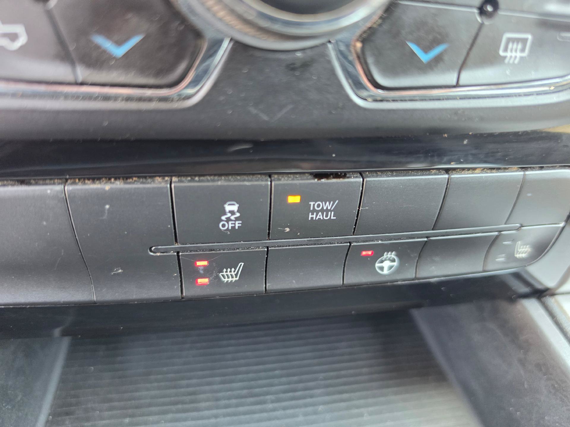 Used 2014 RAM 1500 Sport w/ Convenience Group AWD/4WD image 23