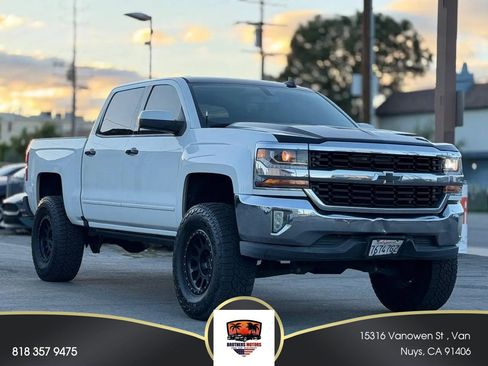 Used 2017 Chevrolet Silverado 1500 LT w/ All Star Edition image 1
