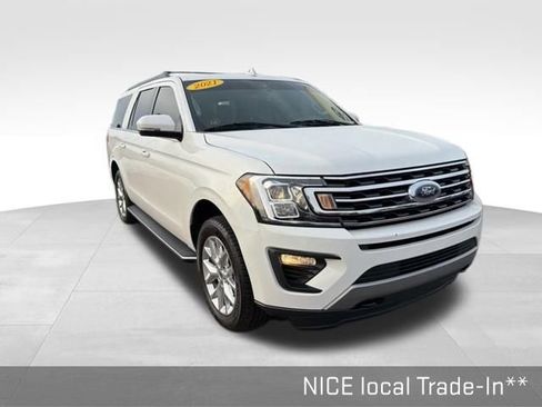 Used 2021 Ford Expedition Max XLT image 3