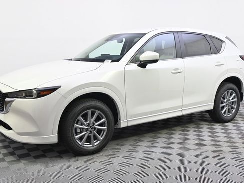 Certified 2025 MAZDA CX-5 AWD 2.5 S w/ Preferred Package image 2