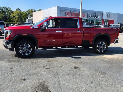 New 2026 GMC Sierra 3500 SLT w/ SLT Convenience Package image 2