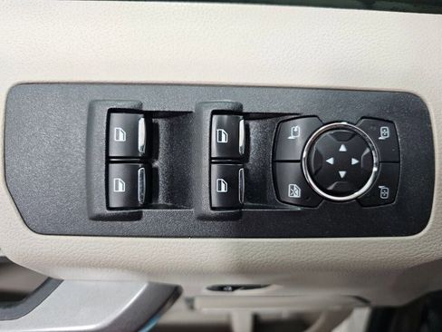 Used 2019 Ford F150 Limited w/ Trailer Tow Package image 35