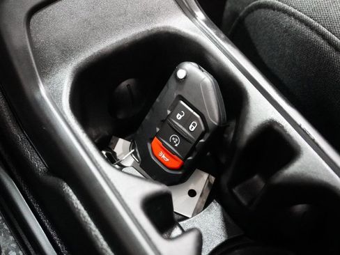 Certified 2025 Jeep Wrangler Sahara 4xe w/ Safety Group image 30