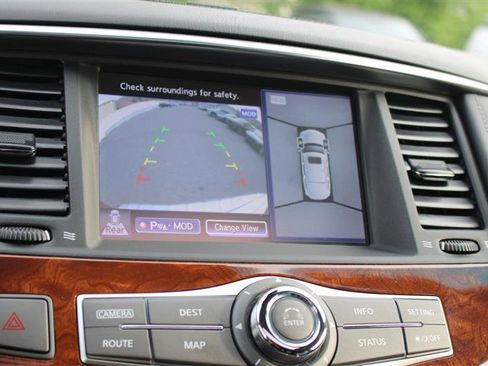 Used 2017 INFINITI QX80 4WD w/ Deluxe Technology Package image 22