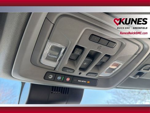 Used 2026 GMC Sierra 3500 Denali w/ Denali Reserve Package image 31