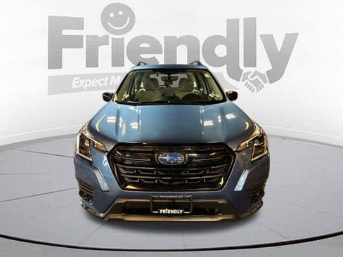 Used 2023 Subaru Forester image 2