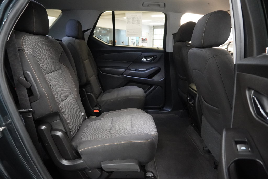 Used 2019 Chevrolet Traverse LT w/ LPO, Cargo Package AWD/4WD image 30