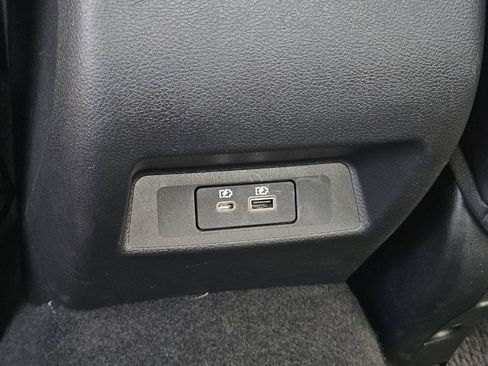 Used 2024 Nissan Altima 2.5 SR FWD image 16