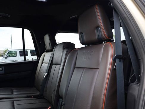 Used 2017 Ford Expedition King Ranch RWD image 14