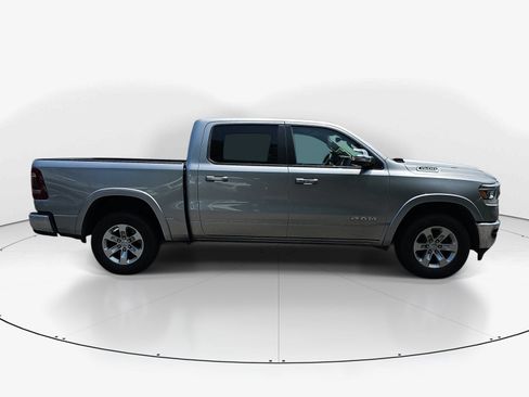 Used 2022 RAM 1500 Laramie AWD/4WD image 2