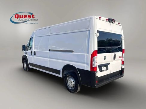 Used 2021 RAM ProMaster 2500 w/ Convenience Group FWD image 5