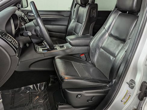 Used 2019 Jeep Grand Cherokee High Altitude image 17