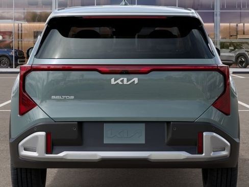 New 2027 Kia Seltos EX FWD image 13