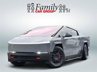 Used 2025 Tesla Cybertruck AWD Crew Cab video 1