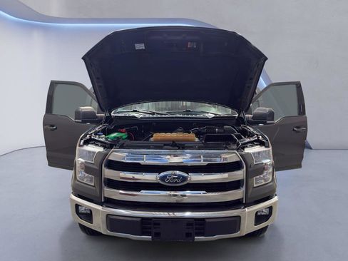 Used 2015 Ford F150 Lariat w/ Equipment Group 501A Mid image 8