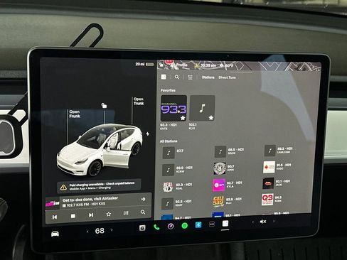 Used 2021 Tesla Model Y Long Range image 19