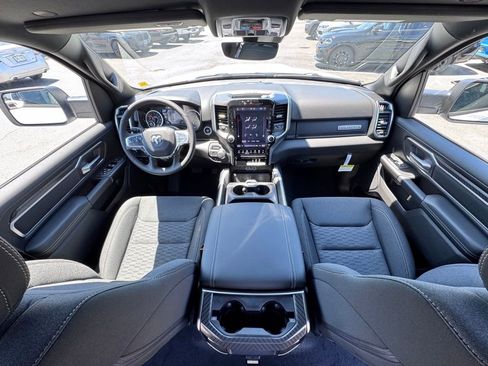 New 2026 RAM 1500 4x4 Crew Cab image 25