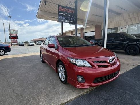 Used 2012 Toyota Corolla S FWD image 4