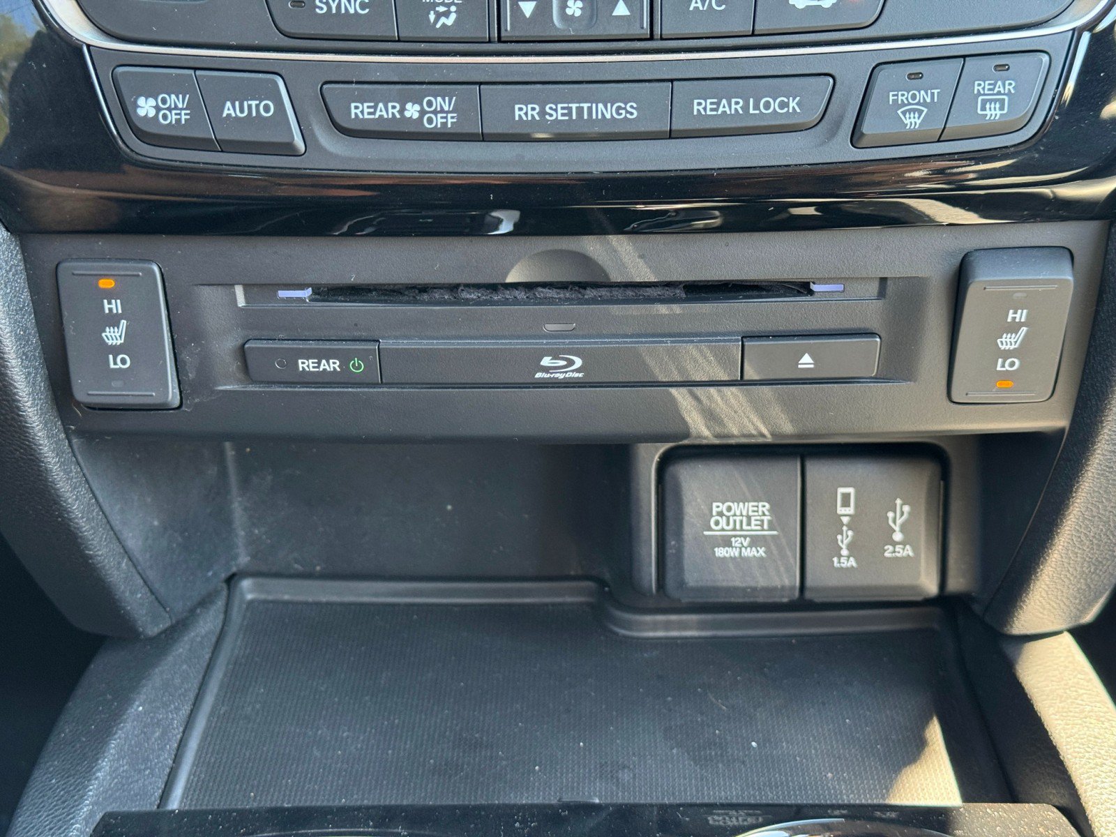 Used 2017 Honda Pilot Touring image 28