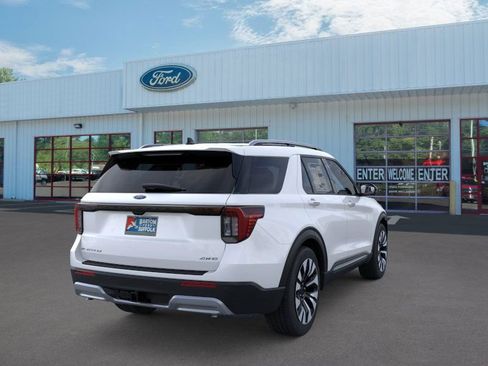 New 2026 Ford Explorer Platinum w/ LUX Leather Package image 8