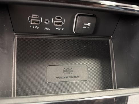 New 2025 Jeep Grand Cherokee Altitude image 20