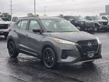 Used 2024 Nissan Kicks SR image 2
