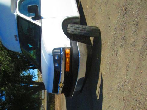 Used 2021 Chevrolet Express 3500 w/ Power Convenience Package image 12