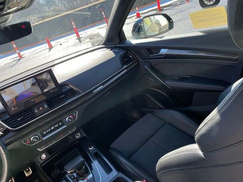 Used 2024 Audi SQ5 Premium Plus image 23