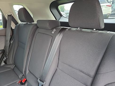 Used 2023 Nissan Rogue S AWD/4WD image 30