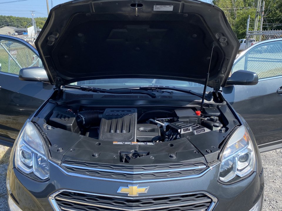 Used 2017 Chevrolet Equinox LT w/ Convenience Package FWD image 18