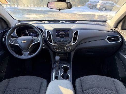 Certified 2024 Chevrolet Equinox LT w/ LPO, Floor Liner Package image 21