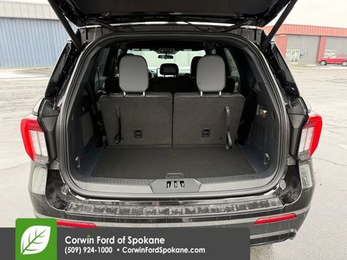 New 2026 Ford Explorer ST-Line w/ ST-Line Street Pack image 18