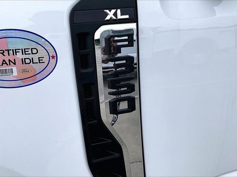 New 2025 Ford F350 XL AWD/4WD image 5