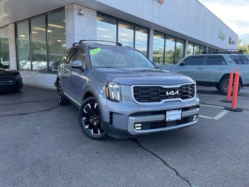 Used 2023 Kia Telluride SX Prestige AWD/4WD image 3