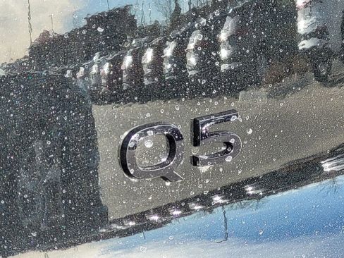 New 2025 Audi Q5 Premium Plus image 11