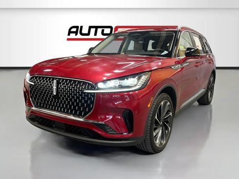 Used 2025 Lincoln Aviator Reserve w/ Equipment Group 201A AWD/4WD image 3