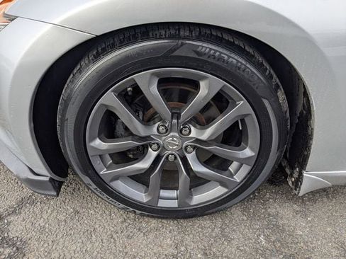 Used 2010 Nissan 370Z Touring image 25