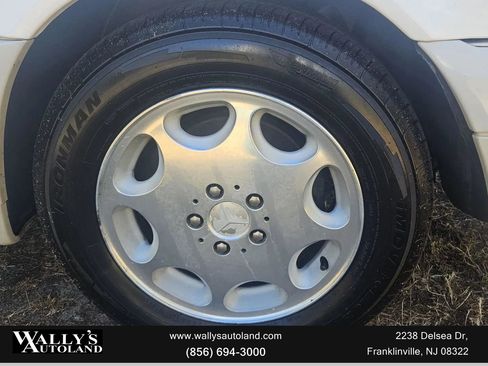 Used 1995 Mercedes-Benz S 320 image 39
