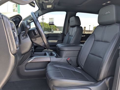 Used 2022 Chevrolet Silverado 2500 High Country AWD/4WD image 33