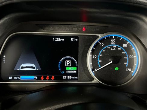 Used 2024 Nissan Leaf SV Plus image 16