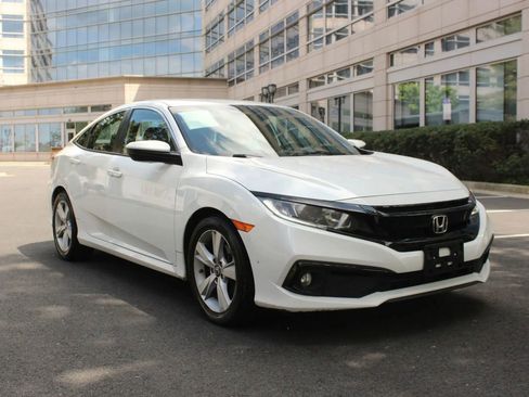 Used 2021 Honda Civic Sport image 1
