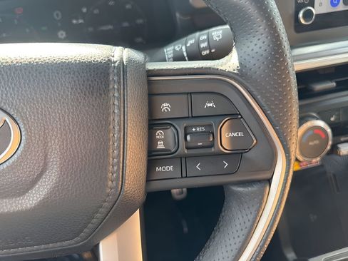 Used 2025 Toyota 4Runner TRD Sport image 16