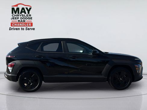 Used 2026 Hyundai Kona SEL Sport FWD image 8