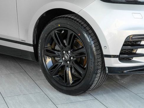 Used 2019 Land Rover Range Rover Velar R-Dynamic SE image 56