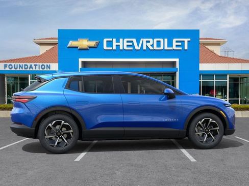 New 2026 Chevrolet Equinox EV LT image 5