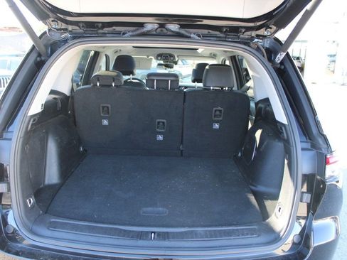 Used 2022 Jeep Grand Cherokee Limited 4xe w/ Luxury Tech Group II image 33