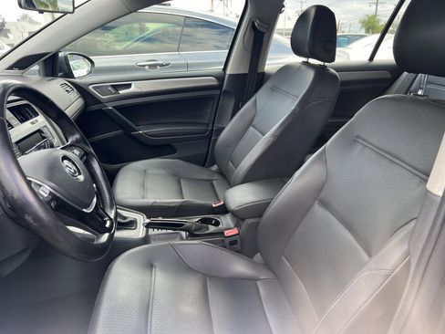 Used 2015 Volkswagen Golf SE FWD image 10